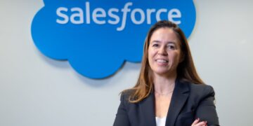 Salesforce -Newsbook- MujeresTIC2026 - Tai Editorial España