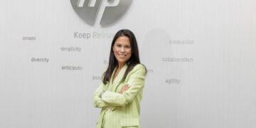 Mujeres TIC - Newsbook - Tai Editorial - España