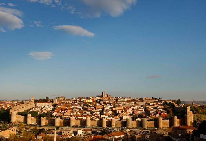 V-Valley - Tech Summit 2026- Newsbook- Ávila - Tai Editorial España