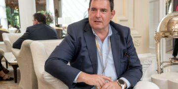 AGON by AOC - Newbook- monitores gaming- Tai Editorial España