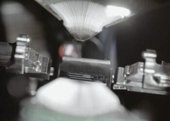 Cisco - Universal Quantum Switch - Newsbook- Redes Cuánticas- Tai Editorial España