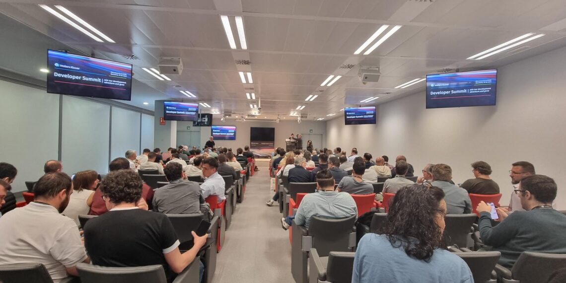 developer summit wolters kluwer - Newsbook - Tai Editorial - España