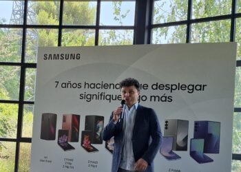 David Alonso - Newsbook- Galaxy Fold - Smartphones plegables - Tai Editorial España