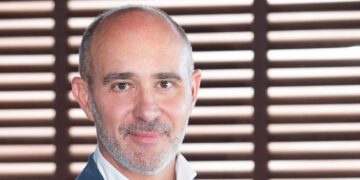 Oracle- Newsbook- Sergio Sáez- Tai Editorial España